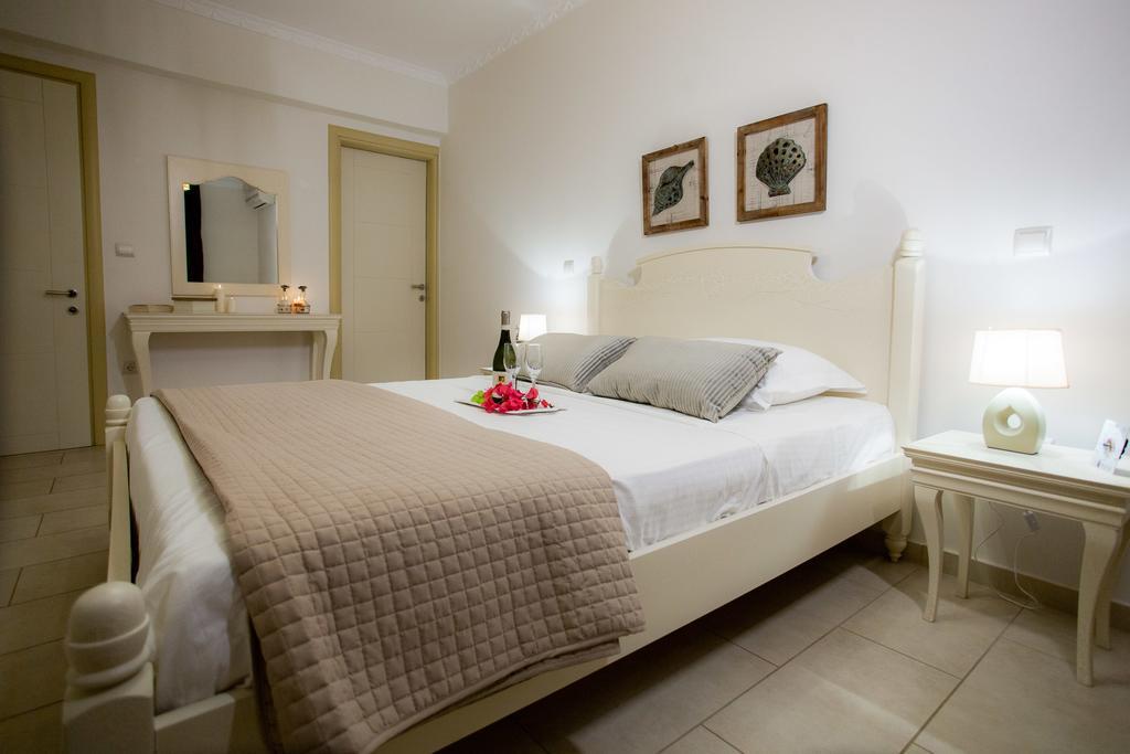 Villa Alyko Aliko Beach Екстериор снимка
