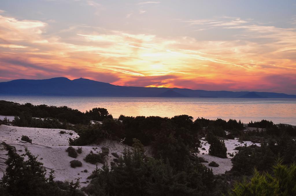 Villa Alyko Aliko Beach Екстериор снимка